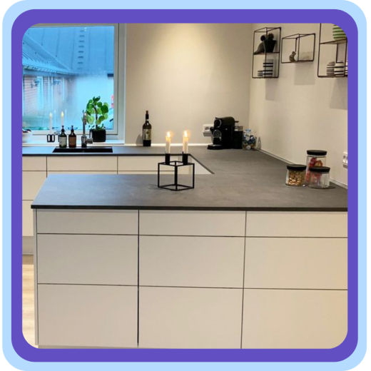 Green and Black Colorful Blocks Newbie Presentation Internal Communication Website (1)